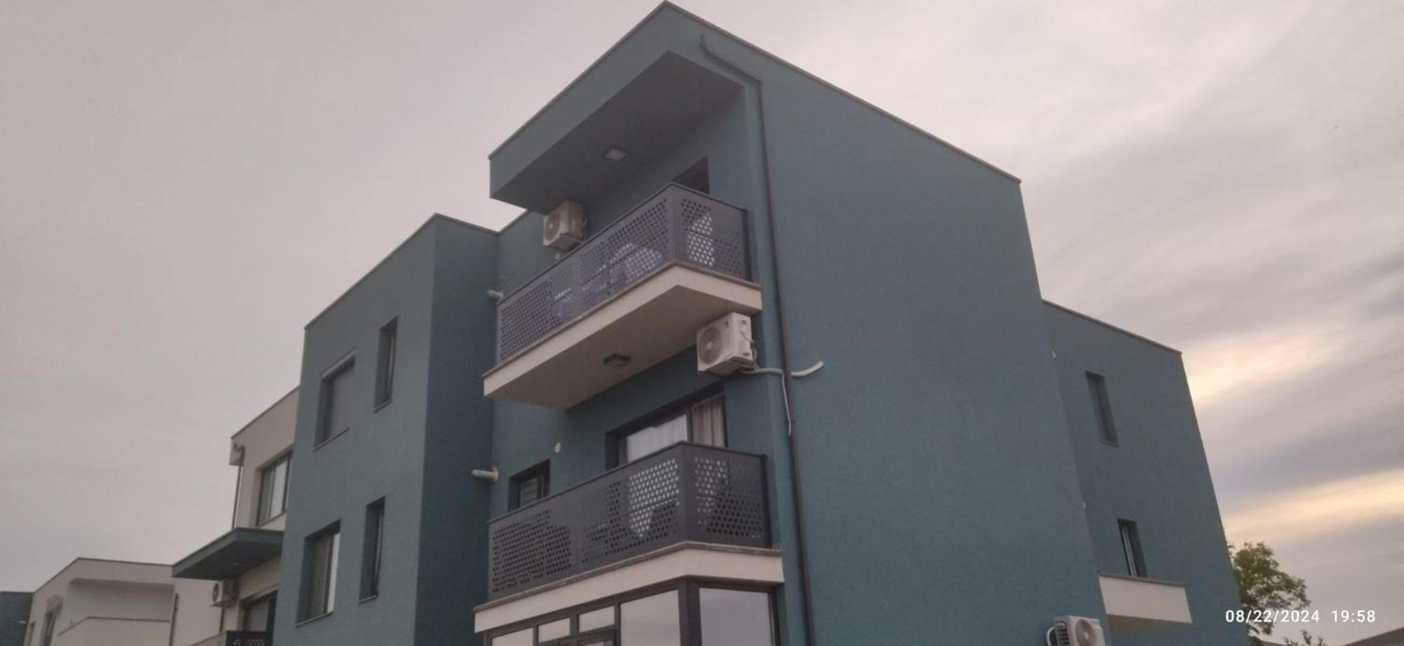 Sweet Cloud Residence Dumbravita  المظهر الخارجي الصورة